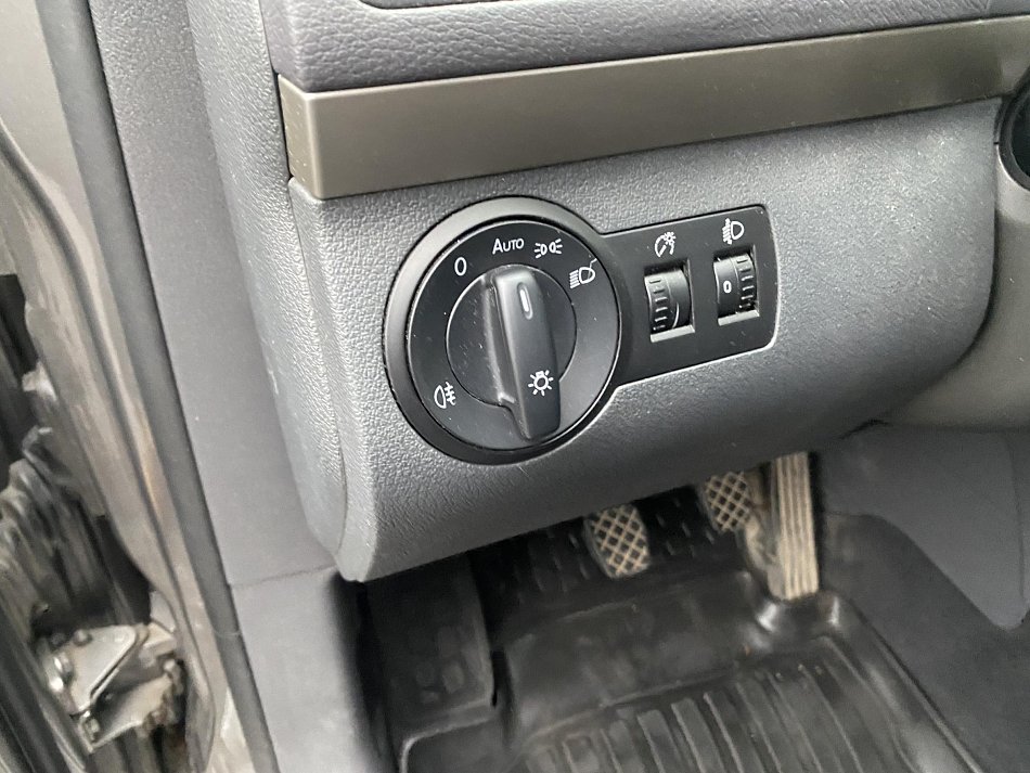 Volkswagen Touran 1.4 TSi 