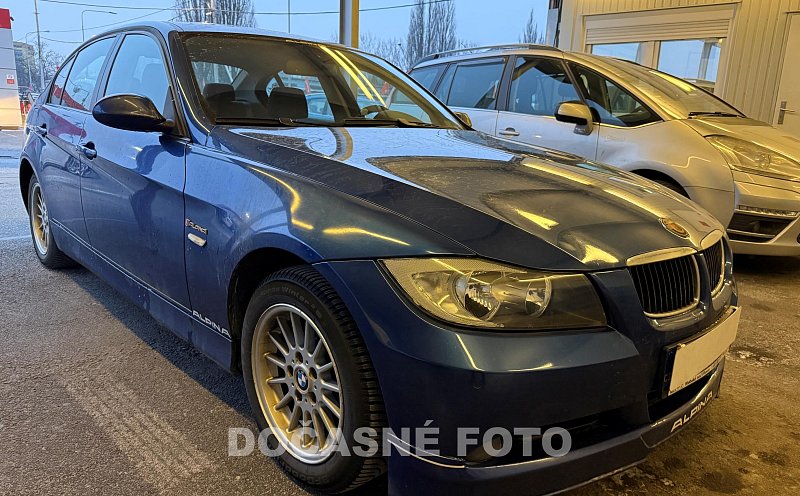 BMW Řada 3 2.0 i 