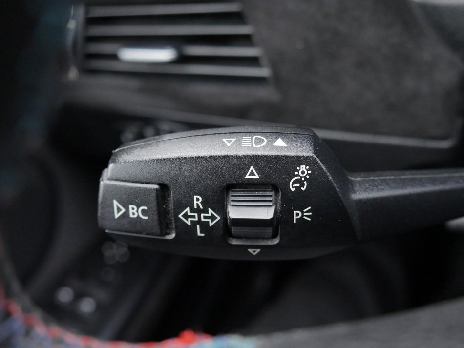 BMW Řada 3 2.0 i 