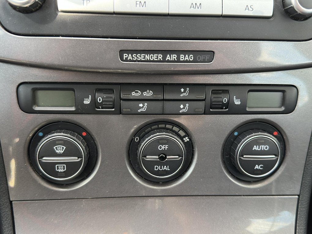 Volkswagen Passat 1.6i Trendline