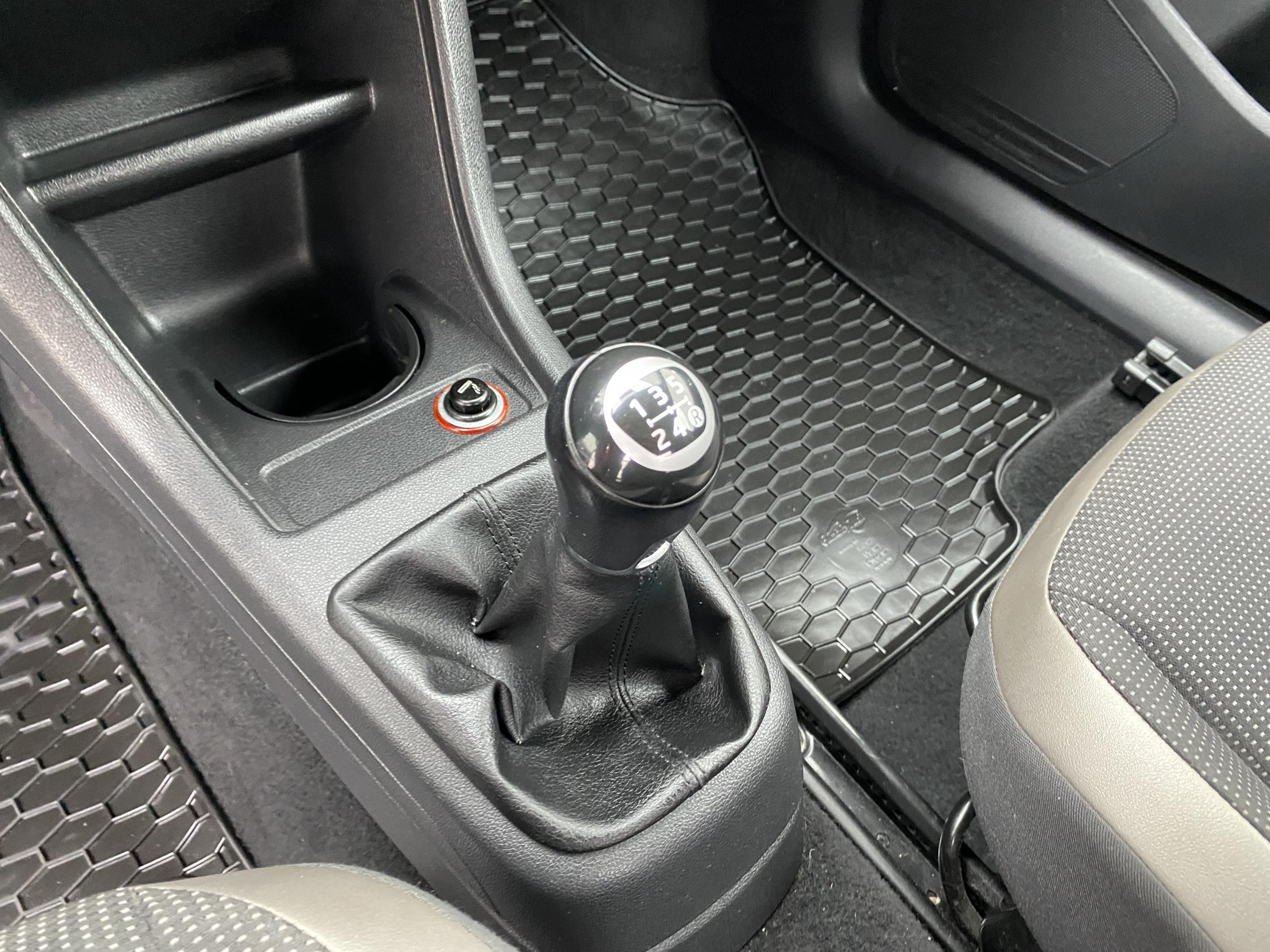 Volkswagen up!, 2012 - pohled č. 16