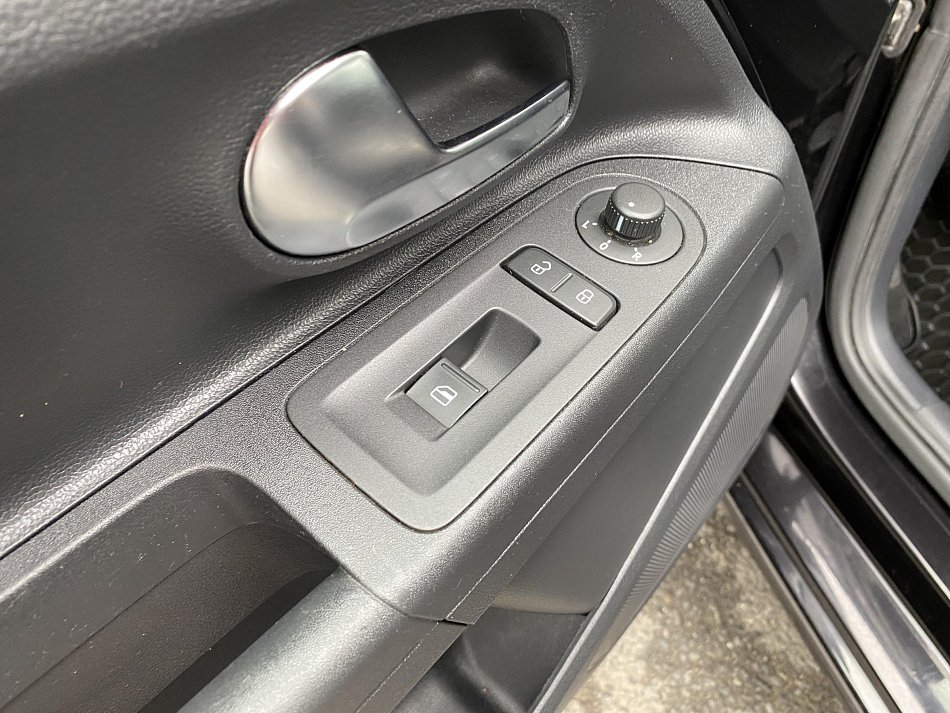 Volkswagen Up! 1.0MPi 