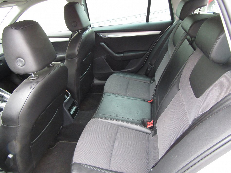 Škoda Octavia III 2.0 TDi 