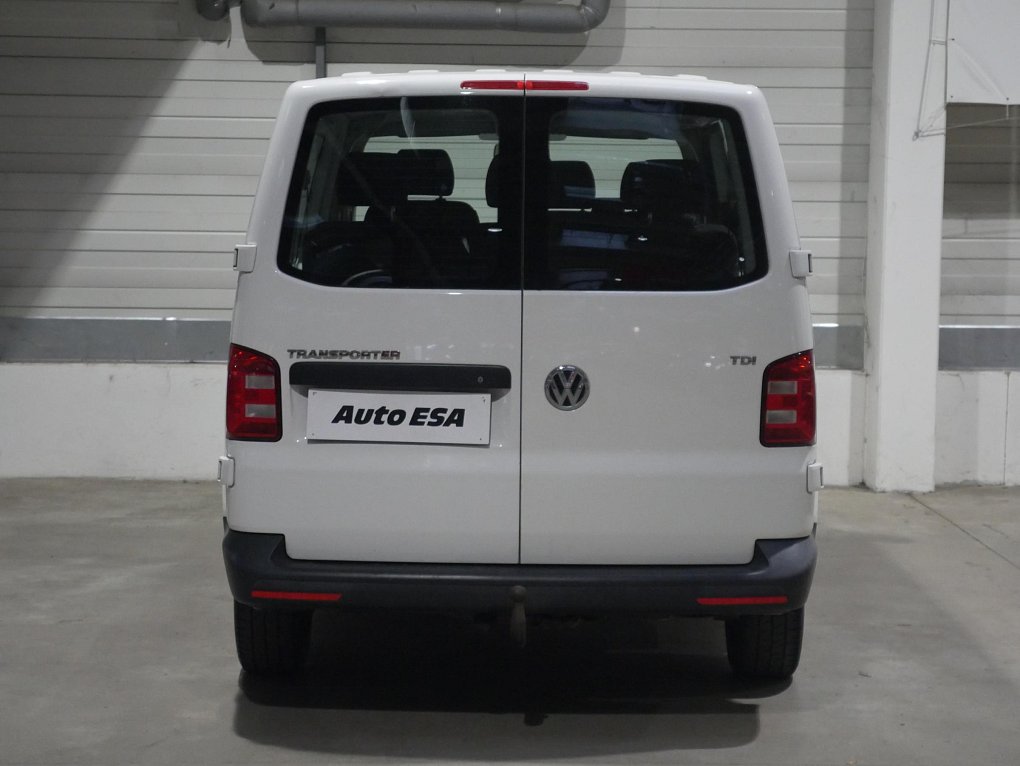 Volkswagen Transporter 2.0TDi  6míst