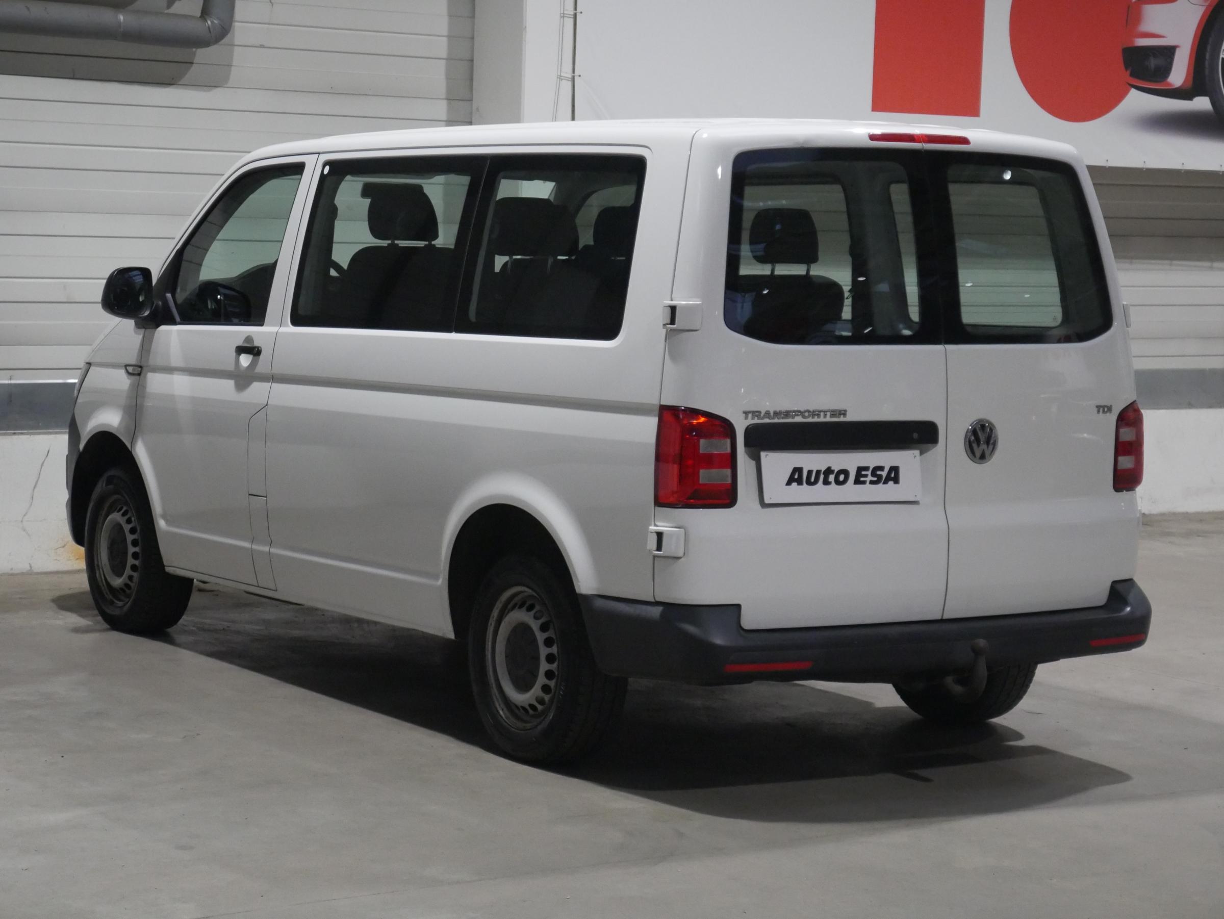 Volkswagen Transporter, 2017 - pohled č. 6