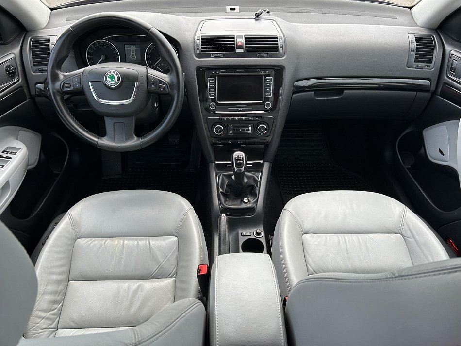 Škoda Octavia II 2.0 TDi L&K