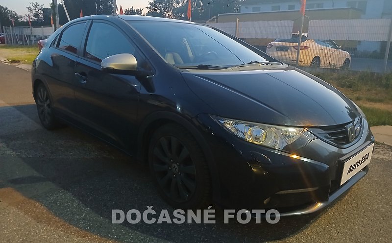 Honda Civic 2.2i-DTEC Executive