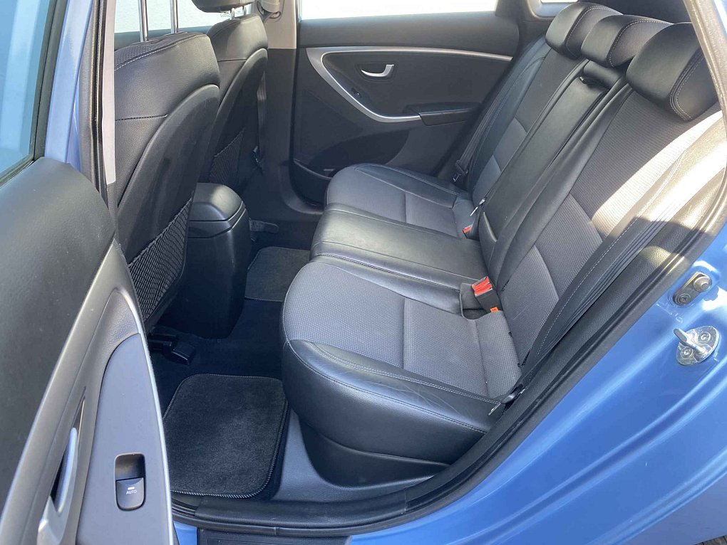 Hyundai I30 1.6GDi 