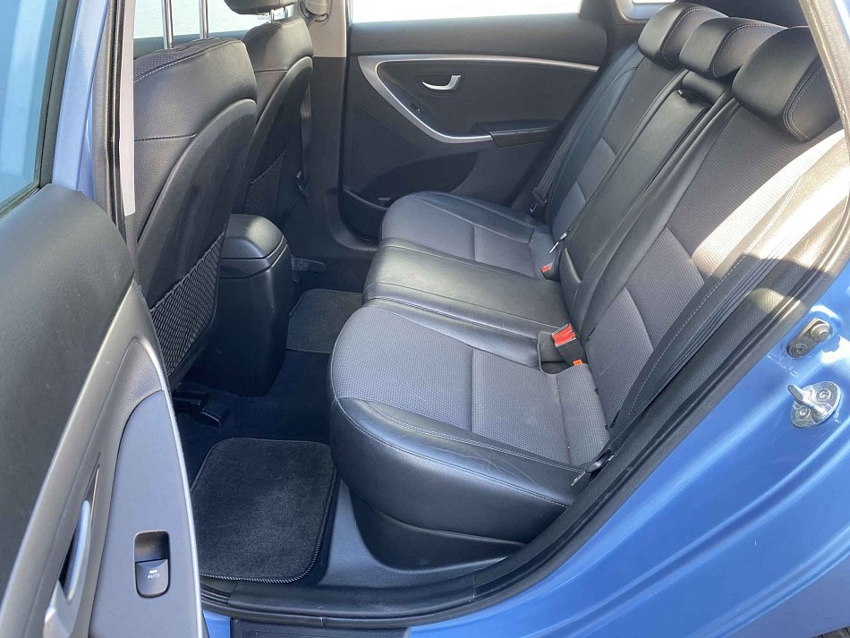 Hyundai I30 1.6GDi 