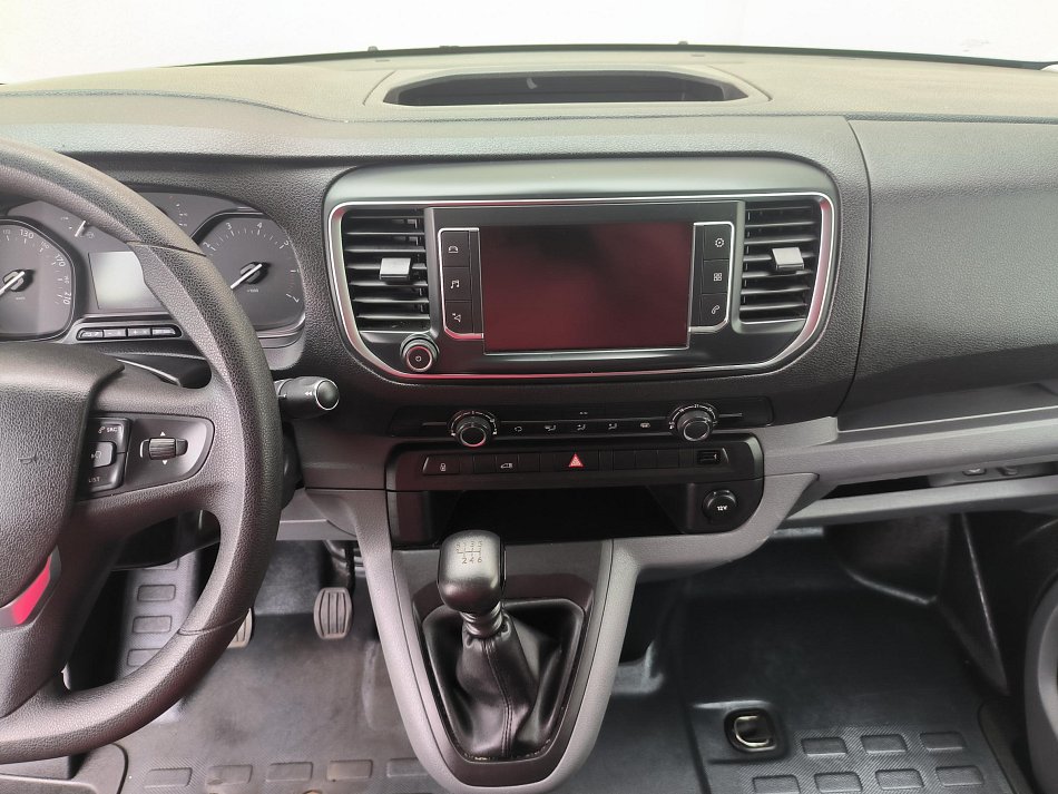 Opel Vivaro 2.0HDi  L2 RAMPA