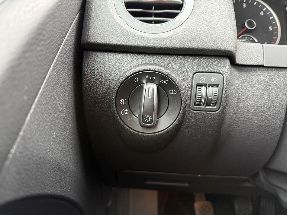 Volkswagen Tiguan 2.0 TDI Sport