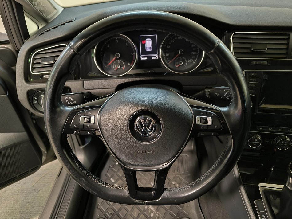 Volkswagen Golf 2.0TDi 