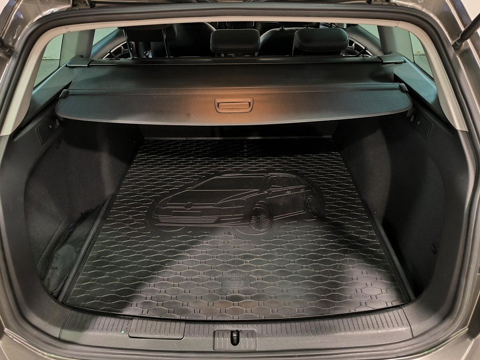 Volkswagen Golf 2.0TDi 