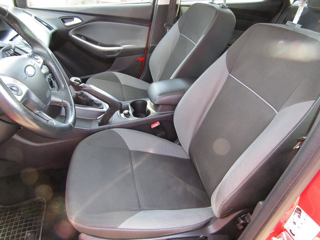 Ford Focus 1.6 Ti-VCT 