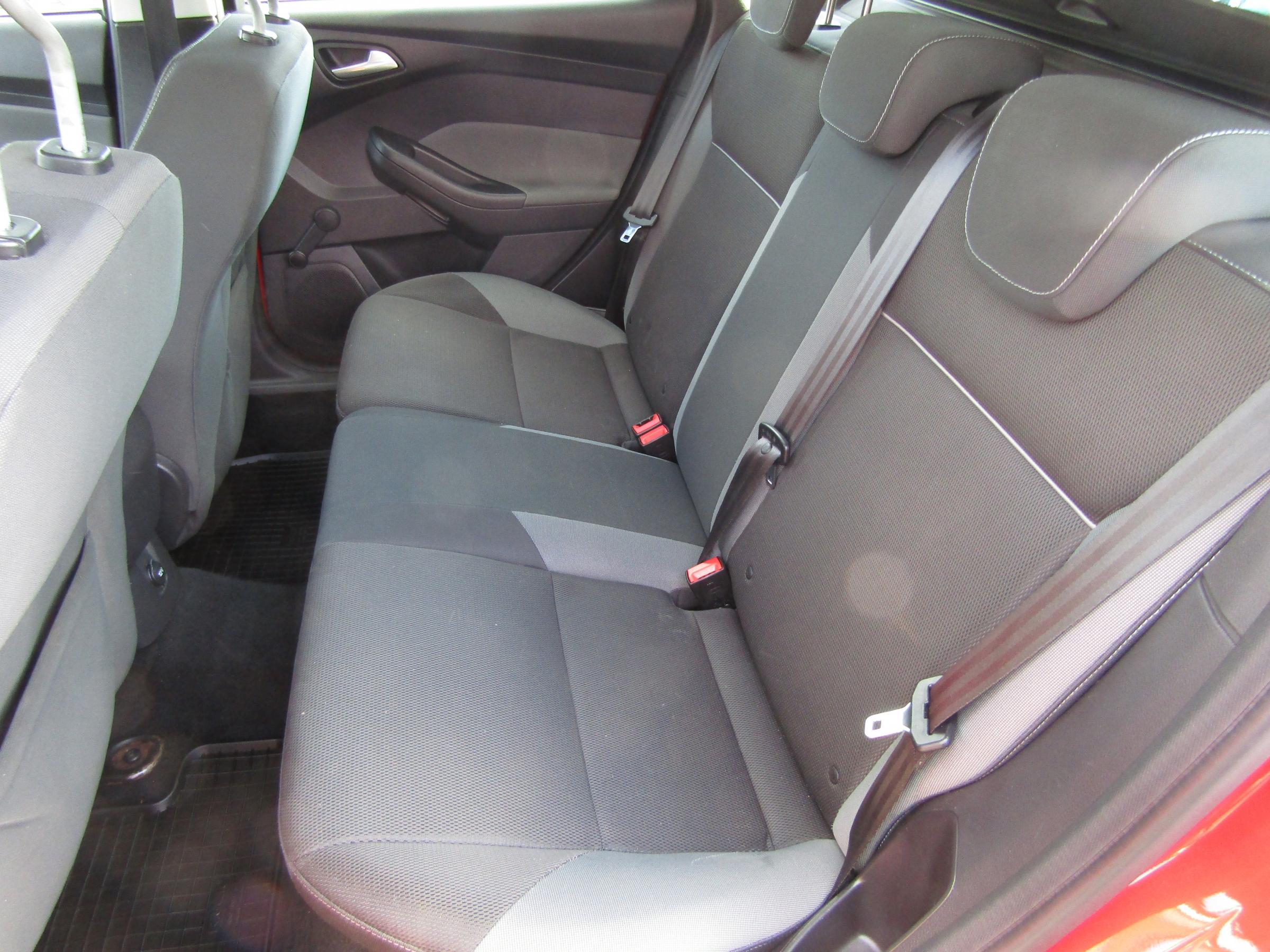 Ford Focus, 2012 - pohled č. 10