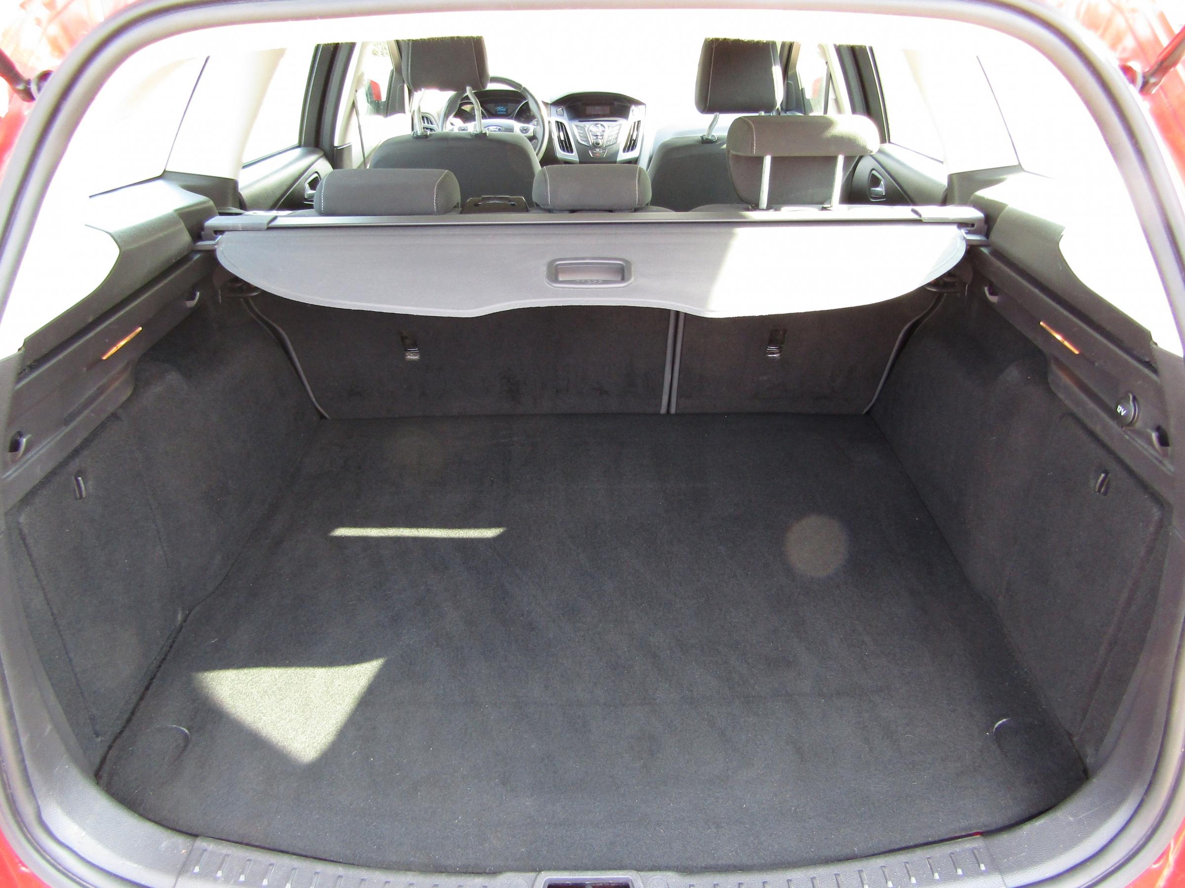 Ford Focus, 2012 - pohled č. 7