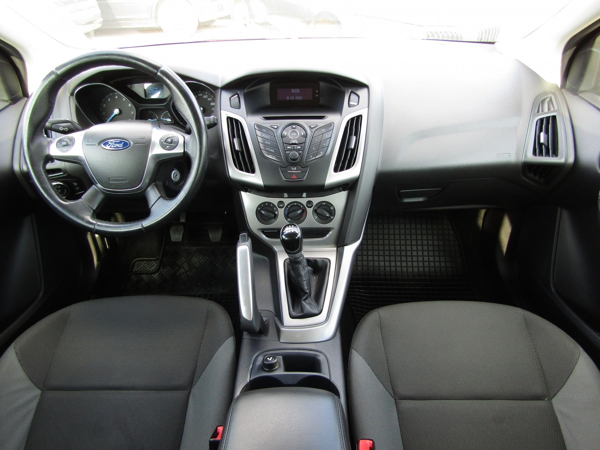 Ford Focus, 2012 - pohled č. 8