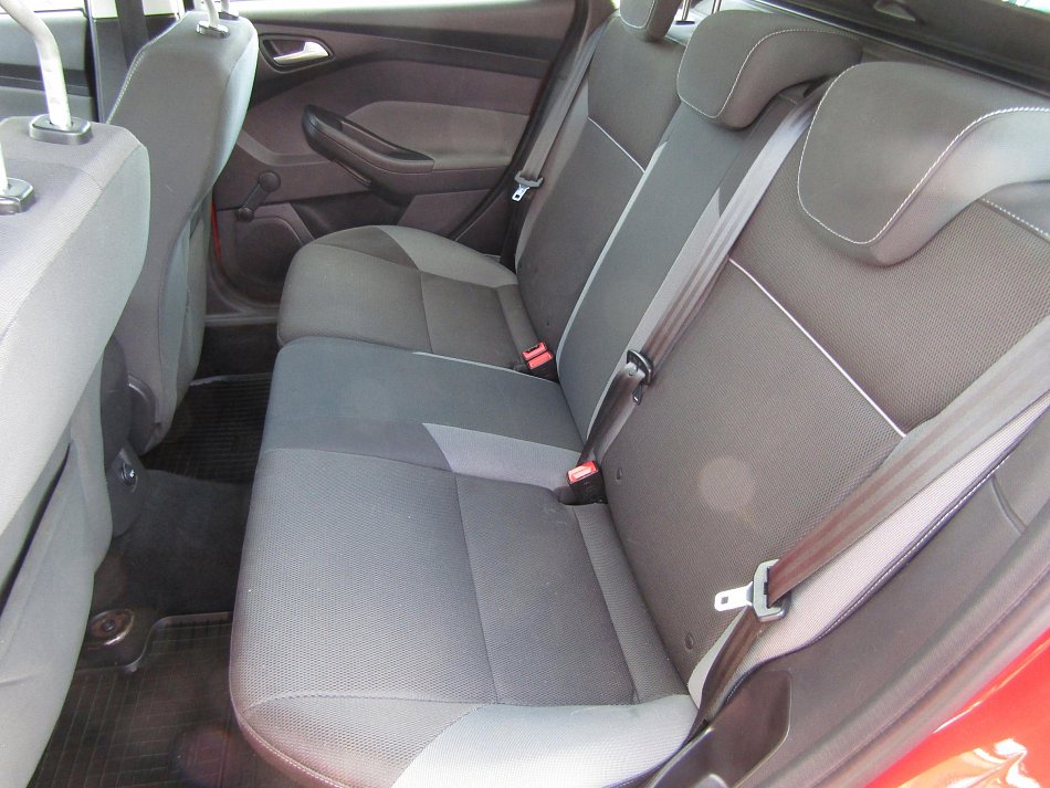 Ford Focus 1.6 Ti-VCT 