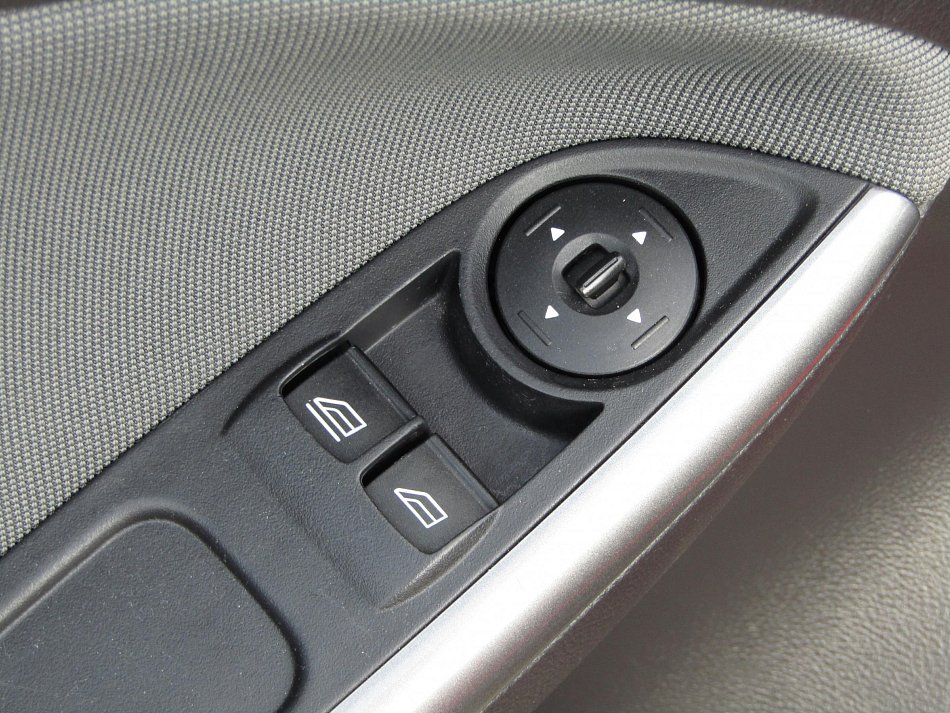 Ford Focus 1.6 Ti-VCT 