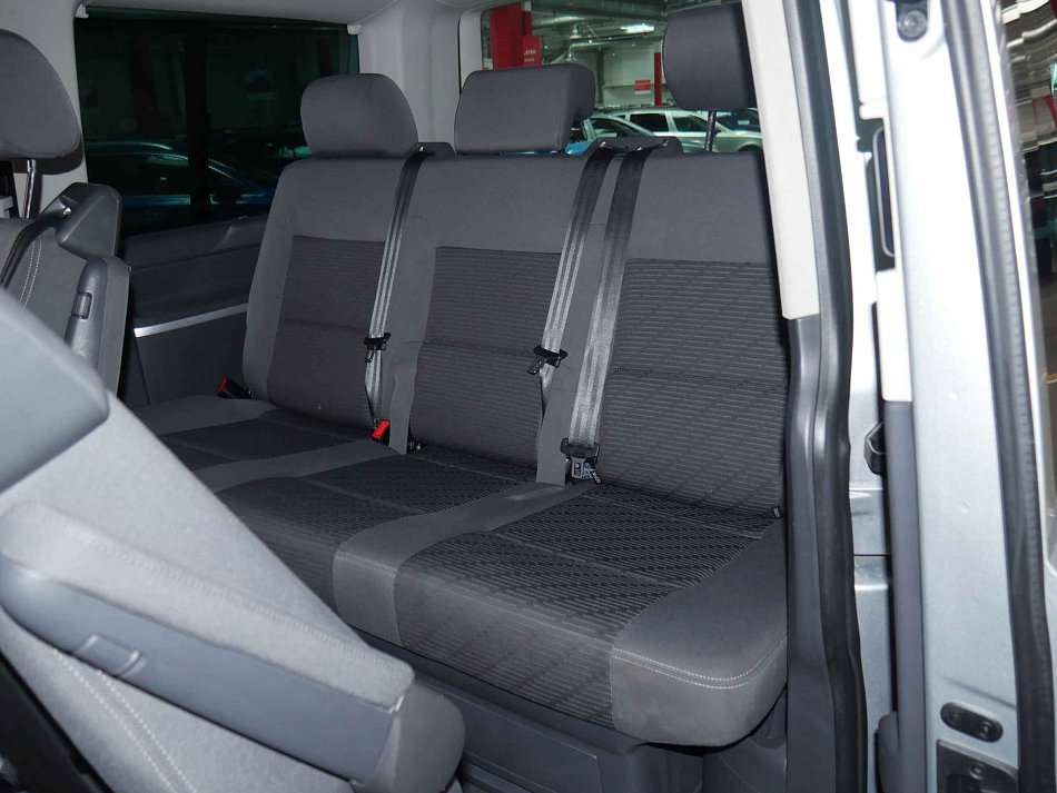 Volkswagen Multivan 2.0 TDi Comfortline