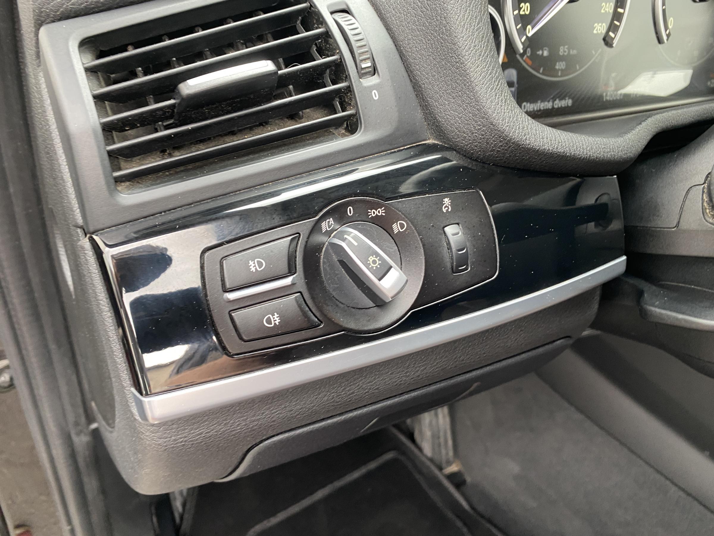 BMW X3, 2014 - pohled č. 19