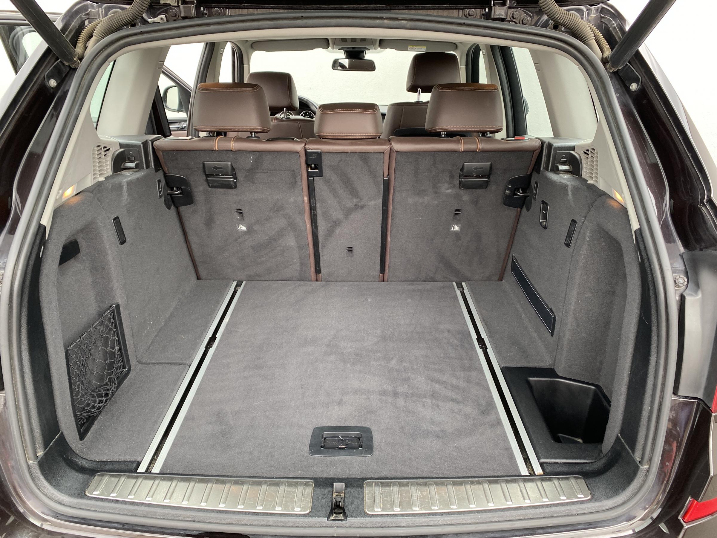 BMW X3, 2014 - pohled č. 8