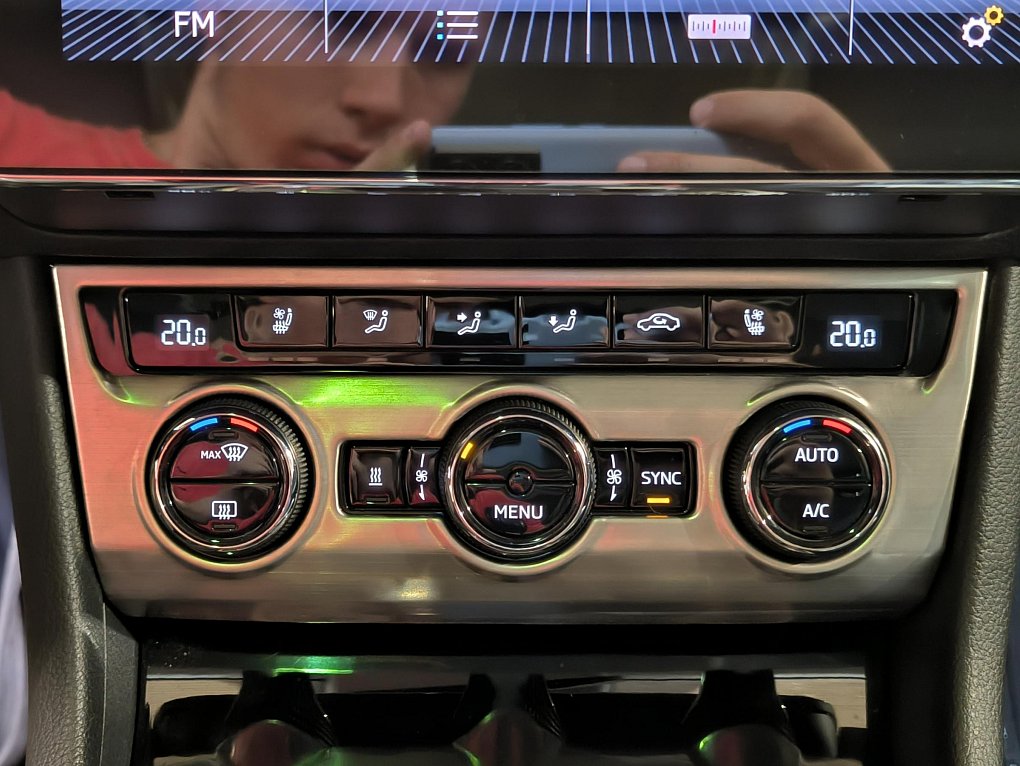 Škoda Superb III 2.0 TDi L&K