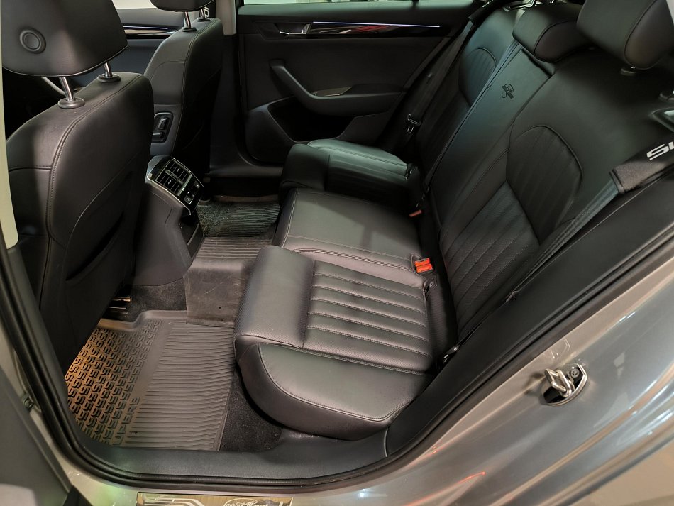 Škoda Superb III 2.0 TDi L&K
