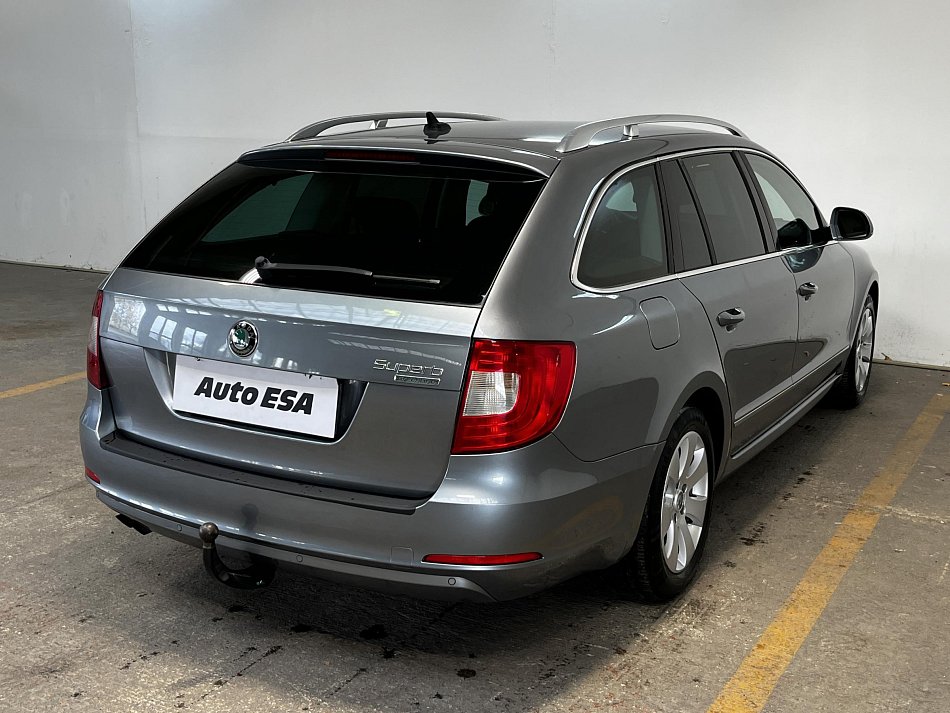 Škoda Superb II 1.6 TDi Elegance