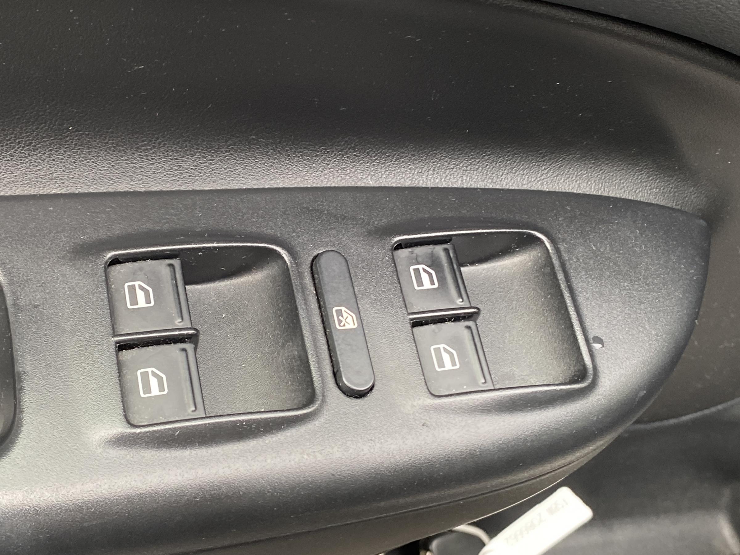 Škoda Octavia II, 2009 - pohled č. 12