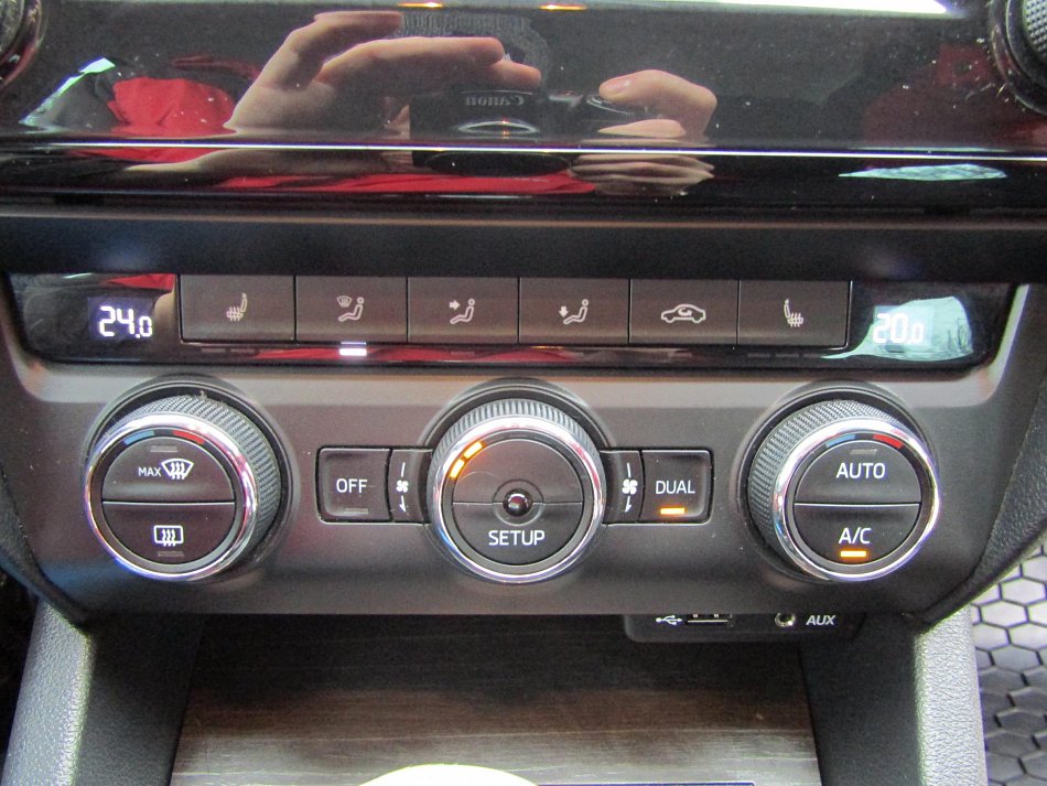 Škoda Octavia III 2.0 TDi Scout 4x4