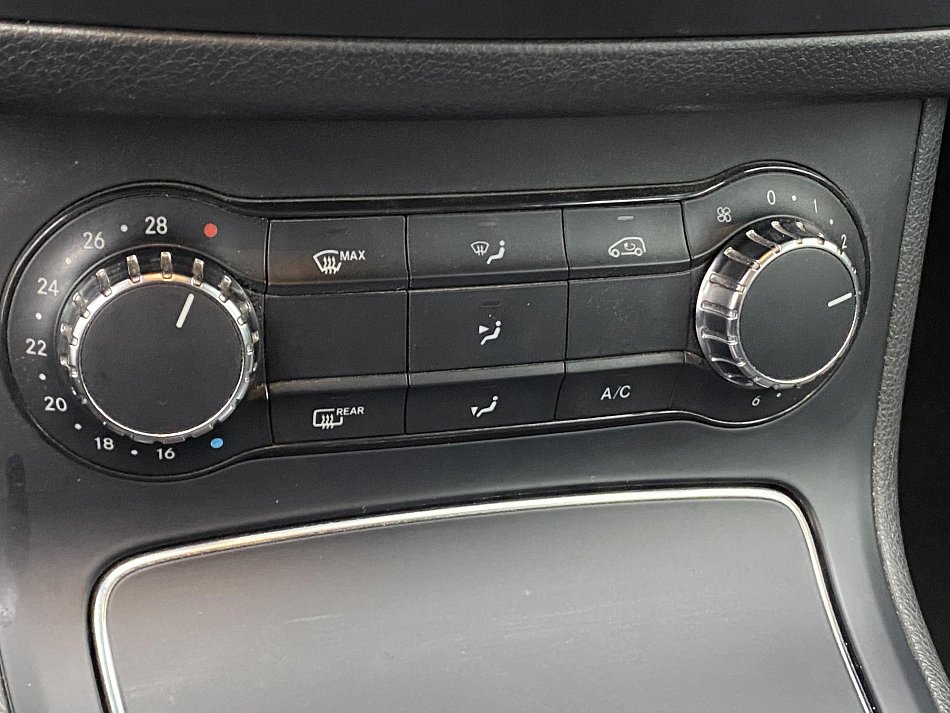 Mercedes-Benz Třída B 1.5 d 