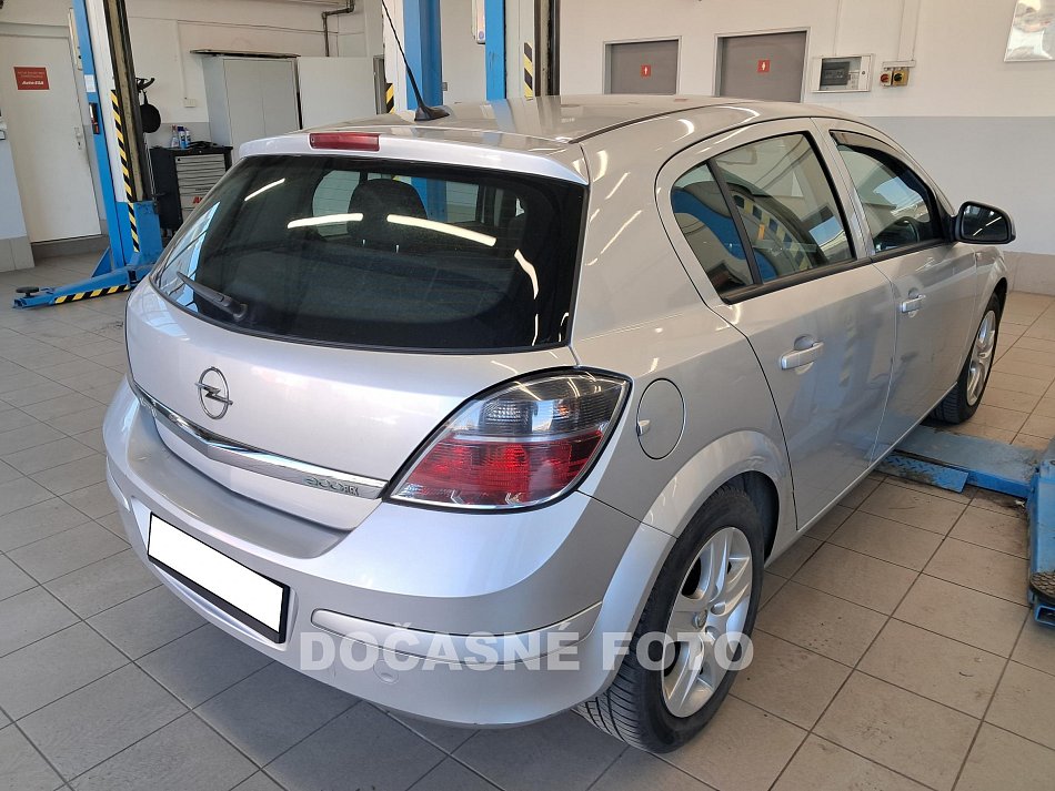 Opel Astra 1.4i 