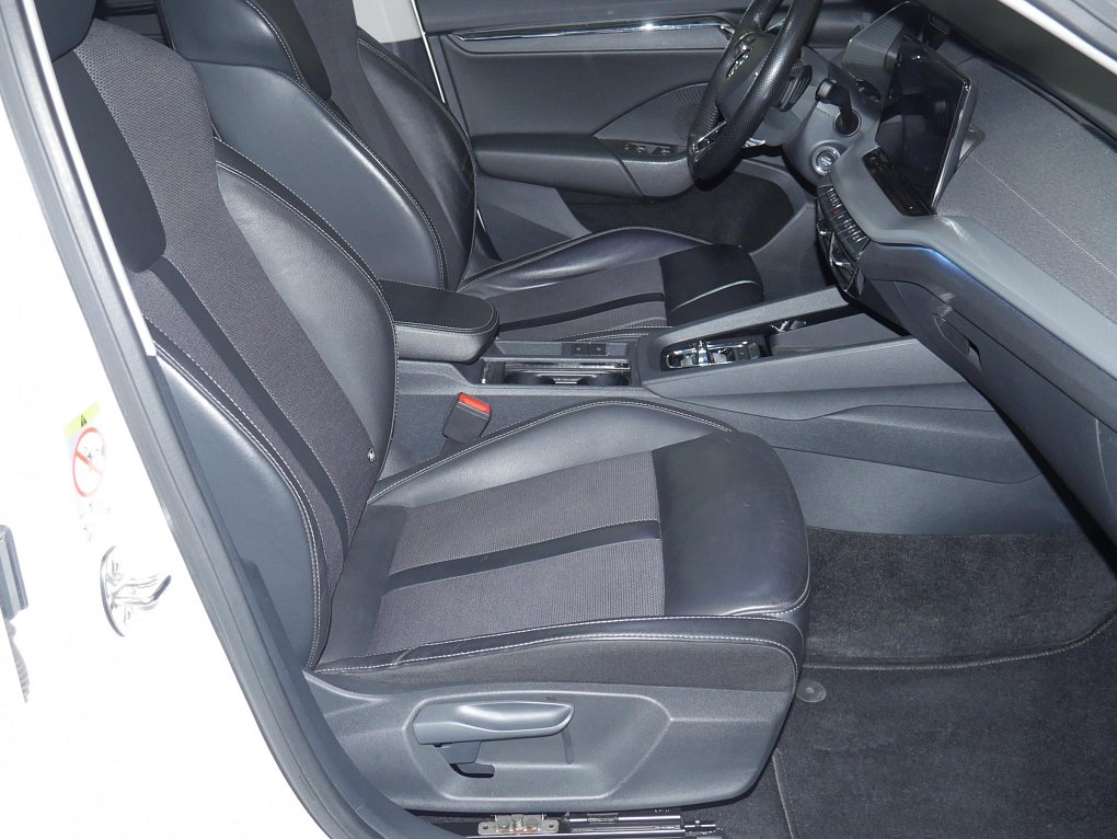 Škoda Octavia IV 2.0 TDi 