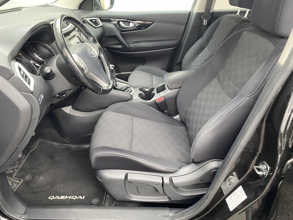 Nissan Qashqai 1.6dCi N-Connecta