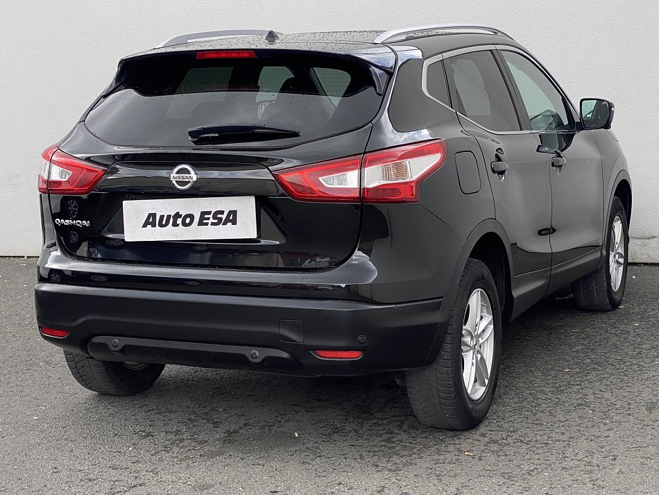 Nissan Qashqai 1.6dCi N-Connecta