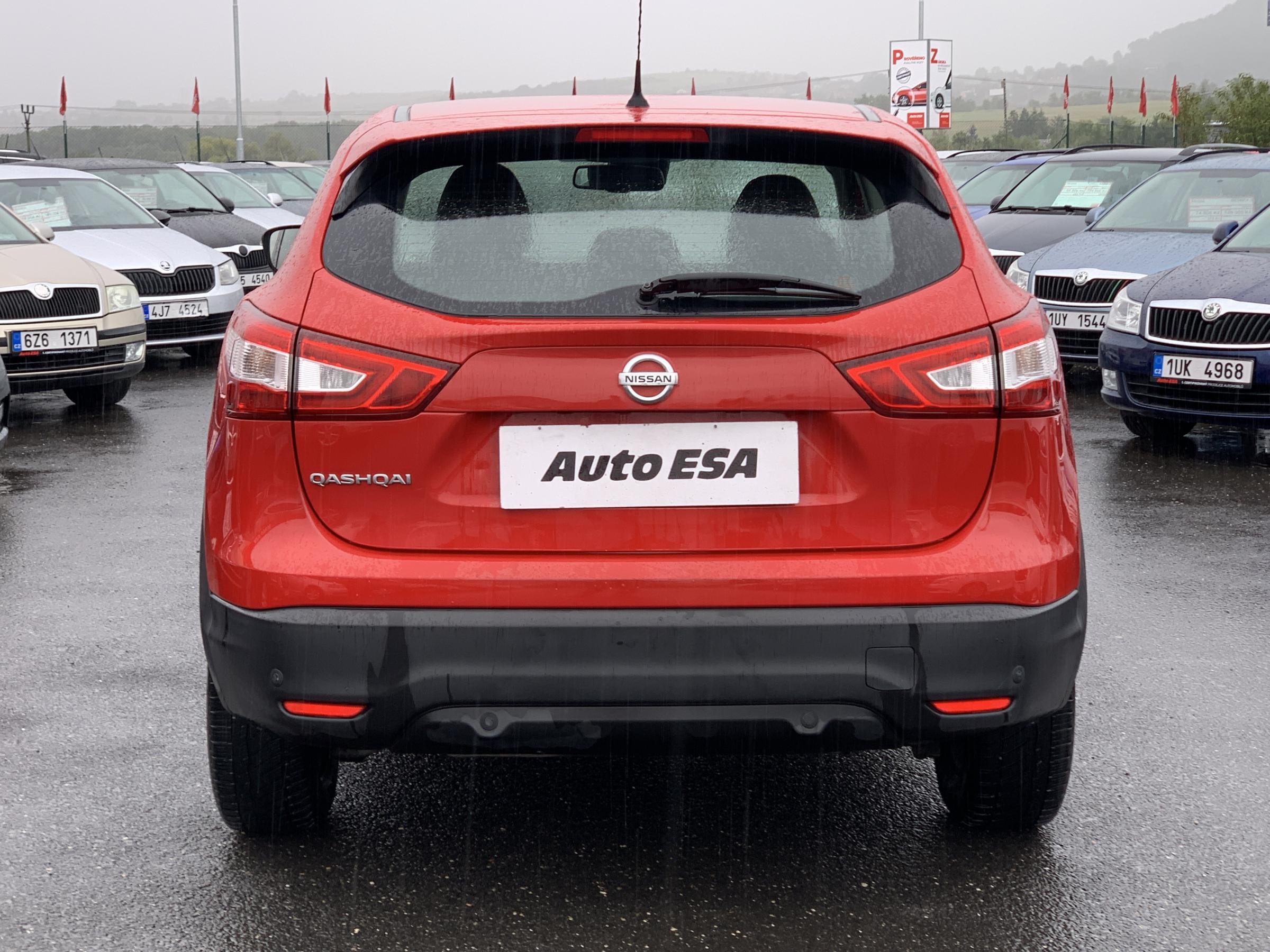 Nissan Qashqai, 2015 - pohled č. 5