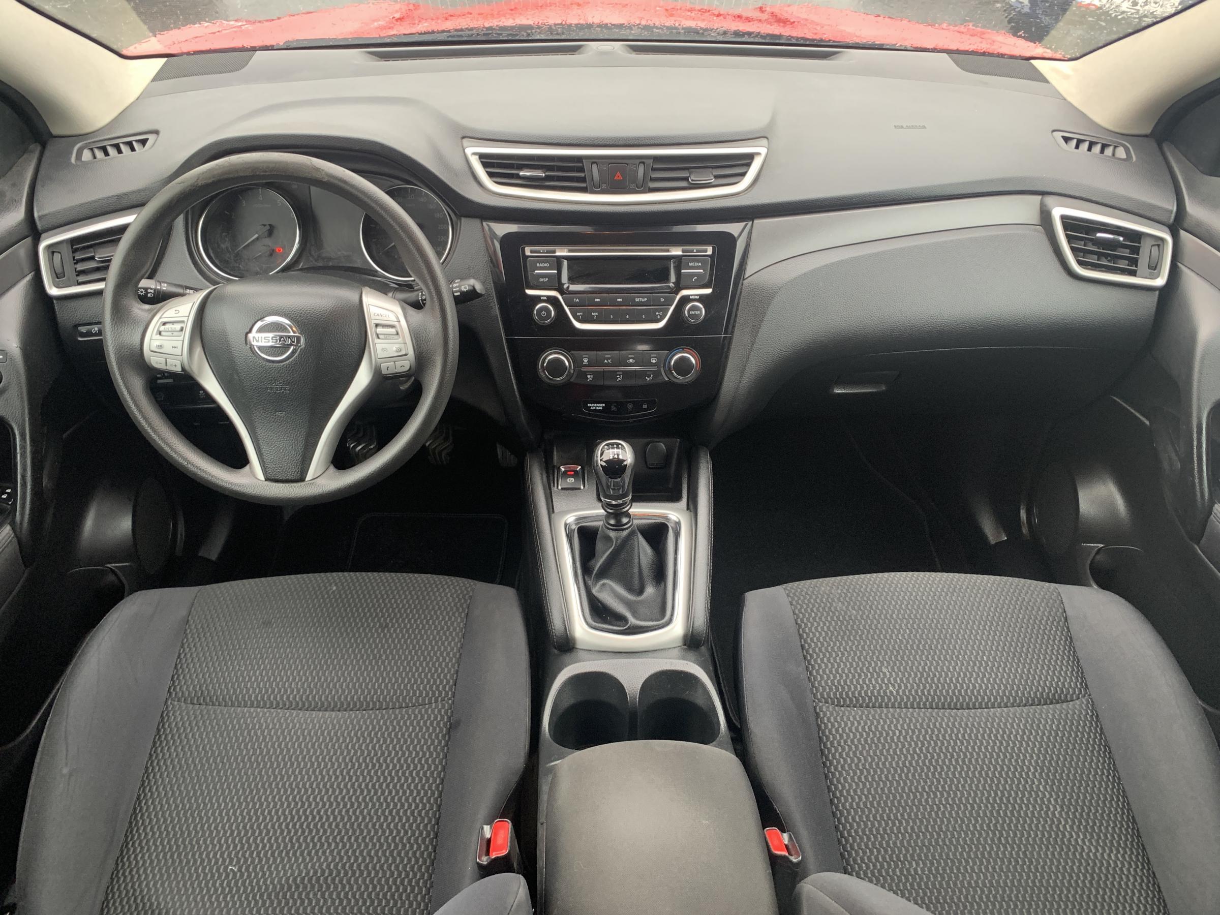 Nissan Qashqai, 2015 - pohled č. 8