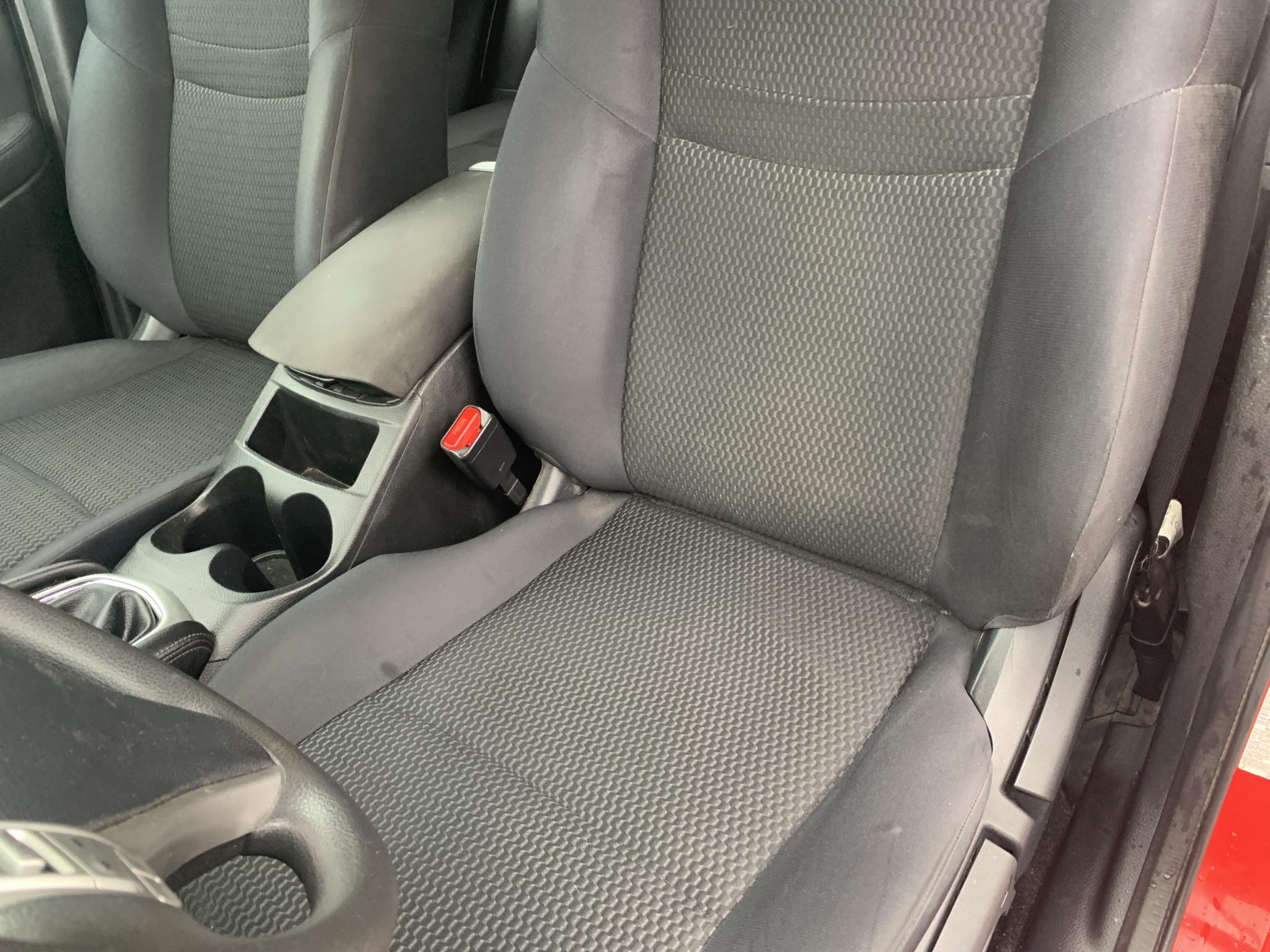 Nissan Qashqai, 2015 - pohled č. 9