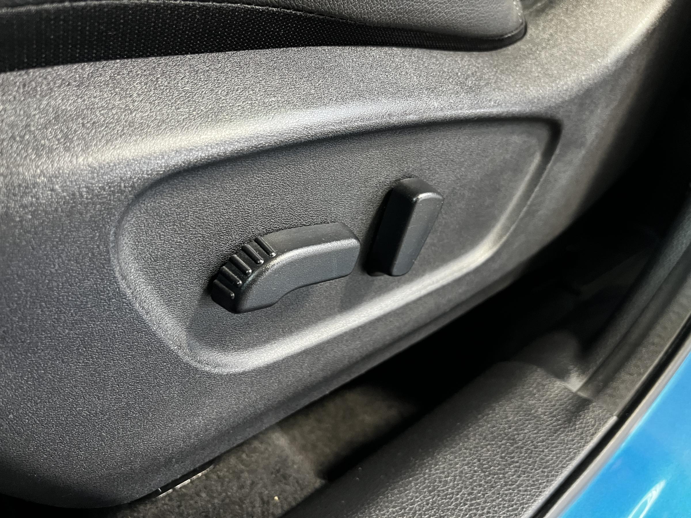 Nissan Qashqai, 2017 - pohled č. 13