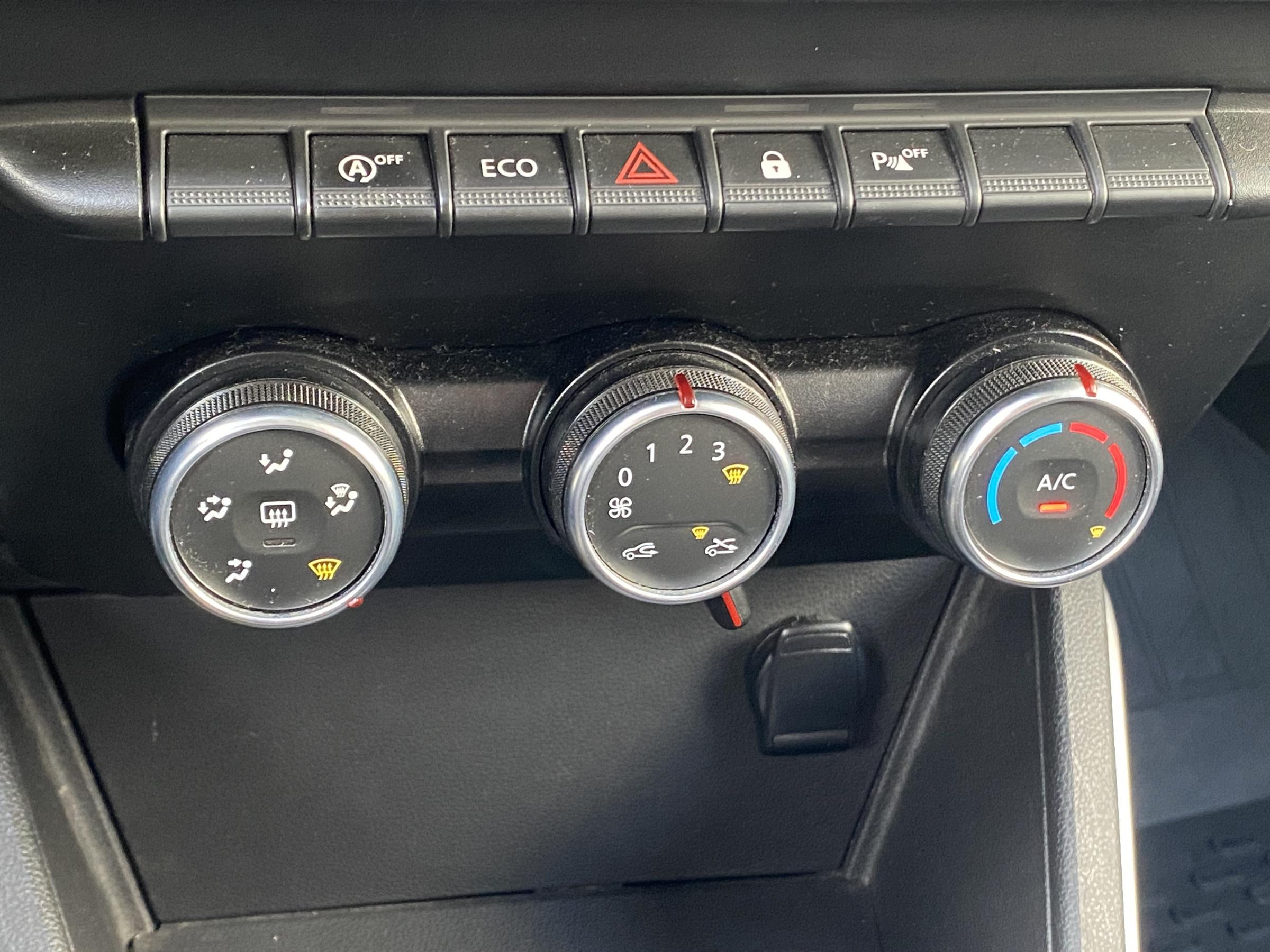 Dacia Duster, 2020 - pohled č. 15