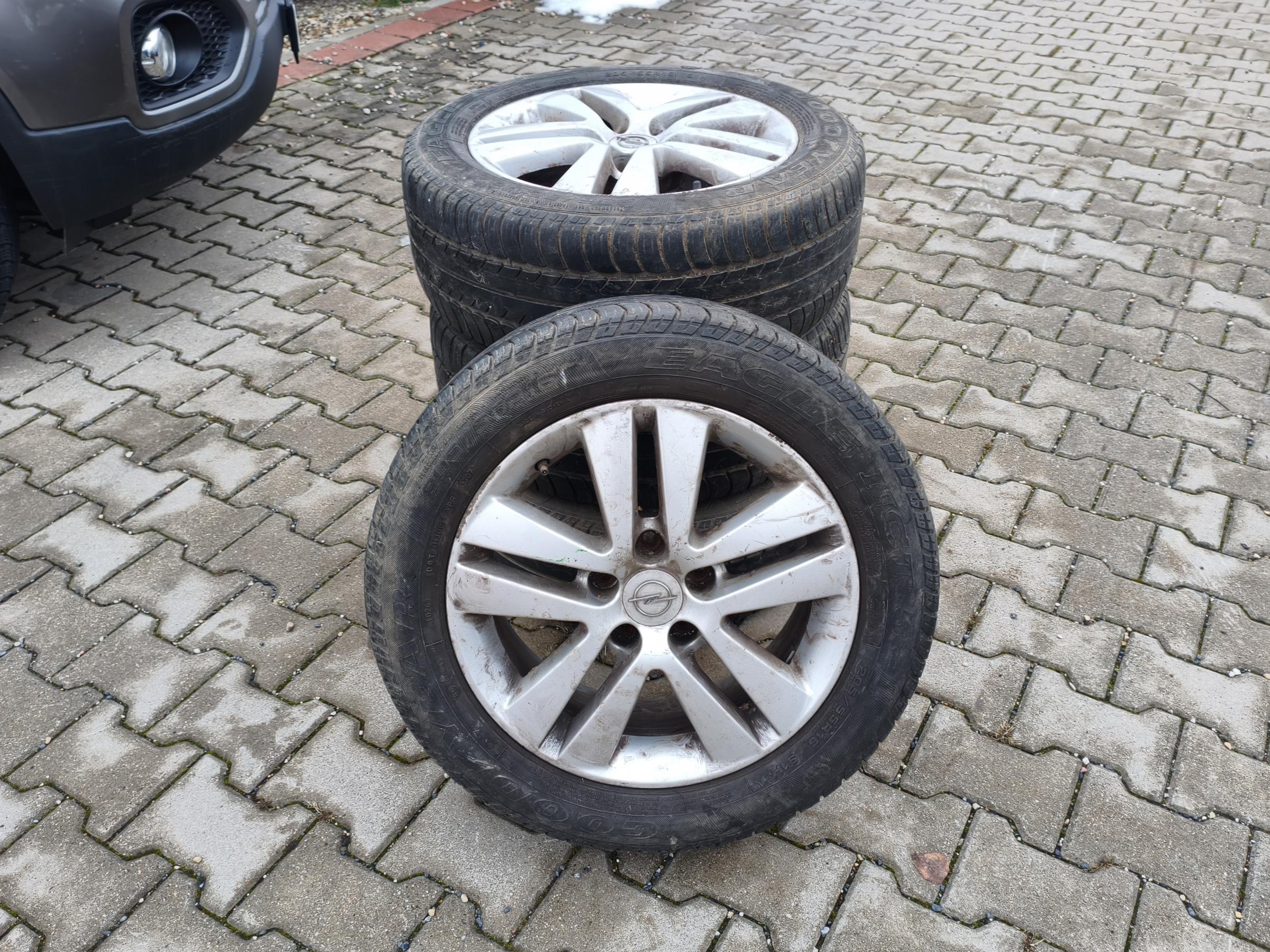 Opel Astra, 2008 - pohled č. 18