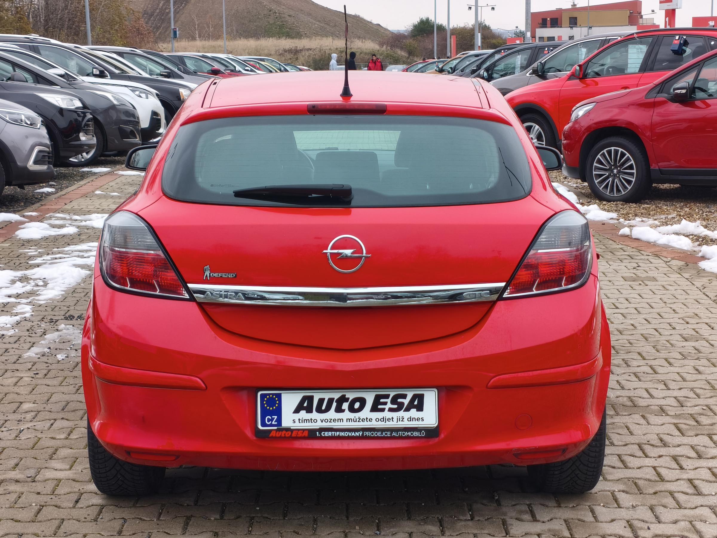 Opel Astra, 2008 - pohled č. 5