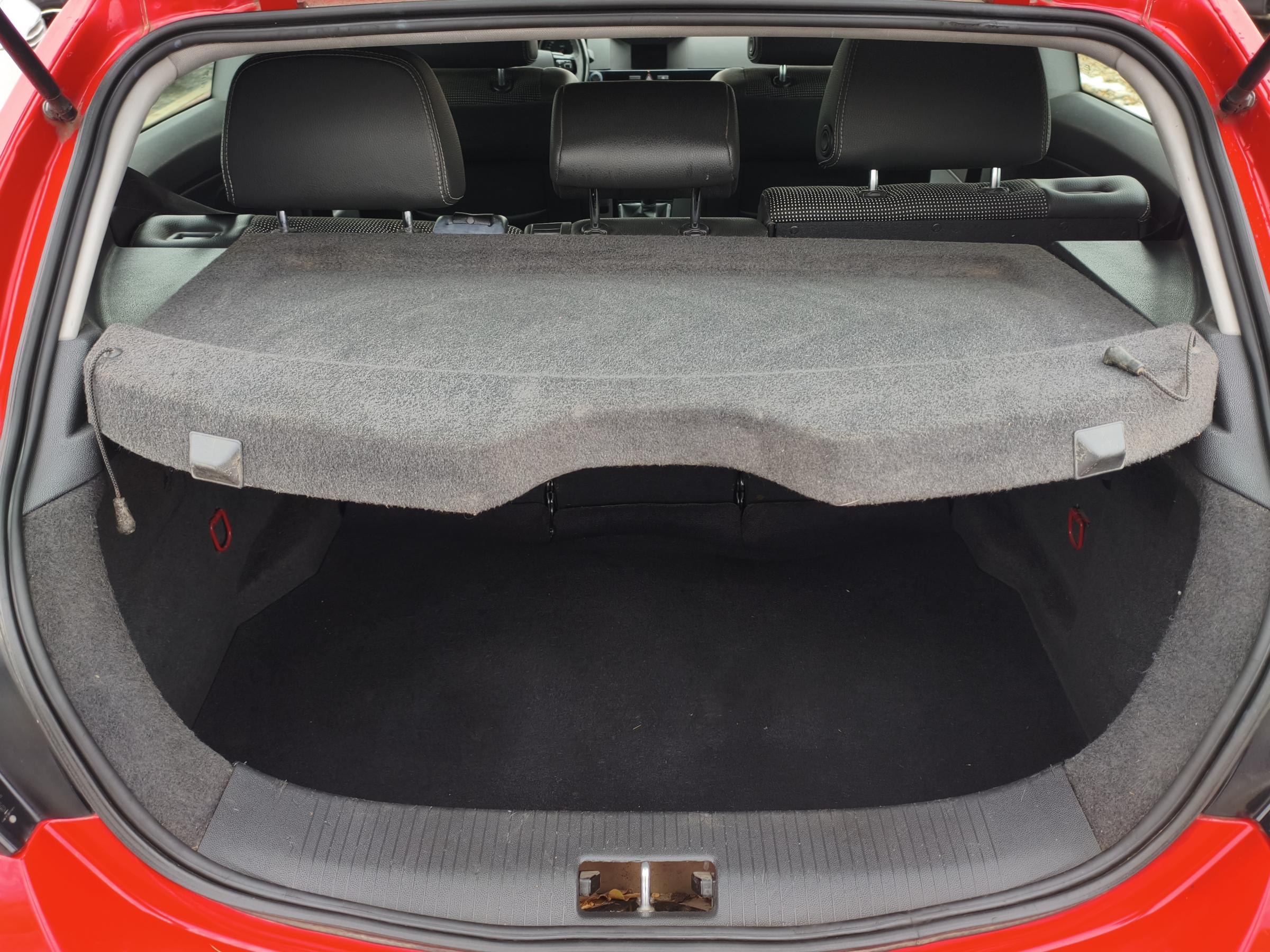 Opel Astra, 2008 - pohled č. 7