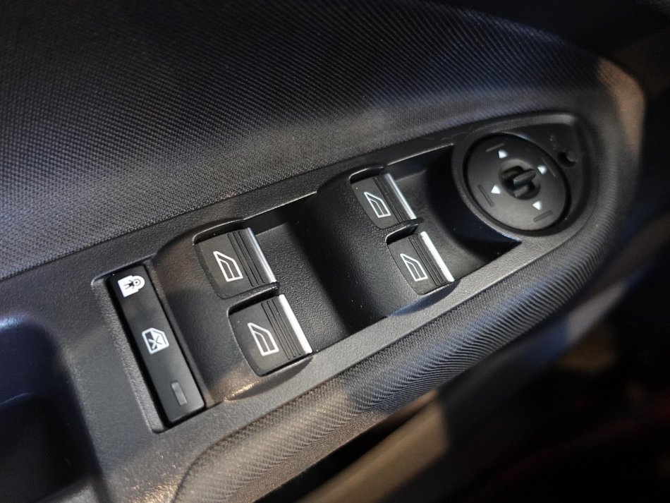 Ford C-MAX 1.0 EB Titanium