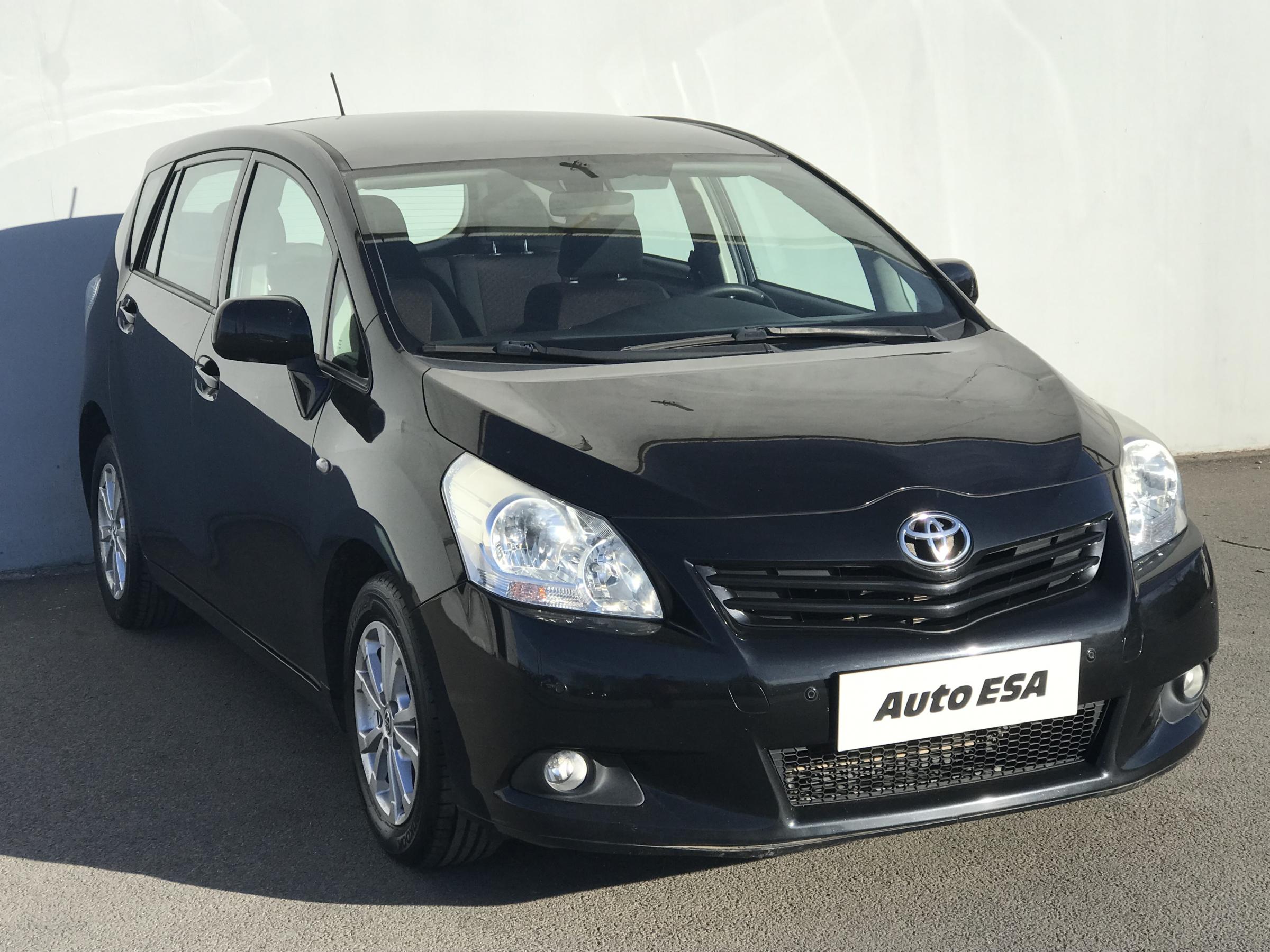 Toyota Verso, 2010 - celkový pohled