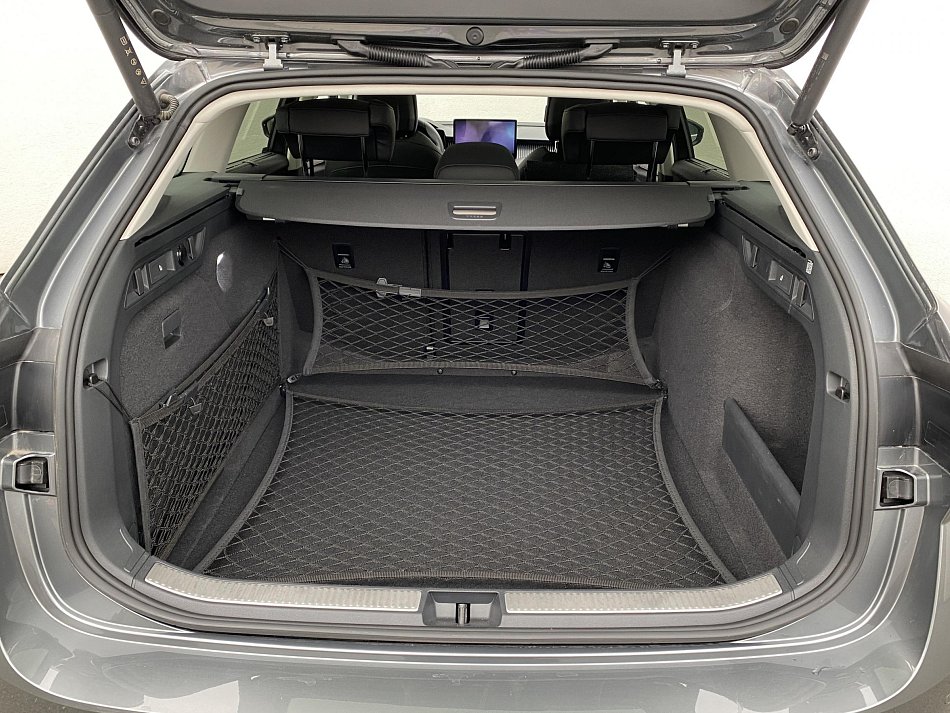 Škoda Superb IV 2.0 TSi L&K 4X4