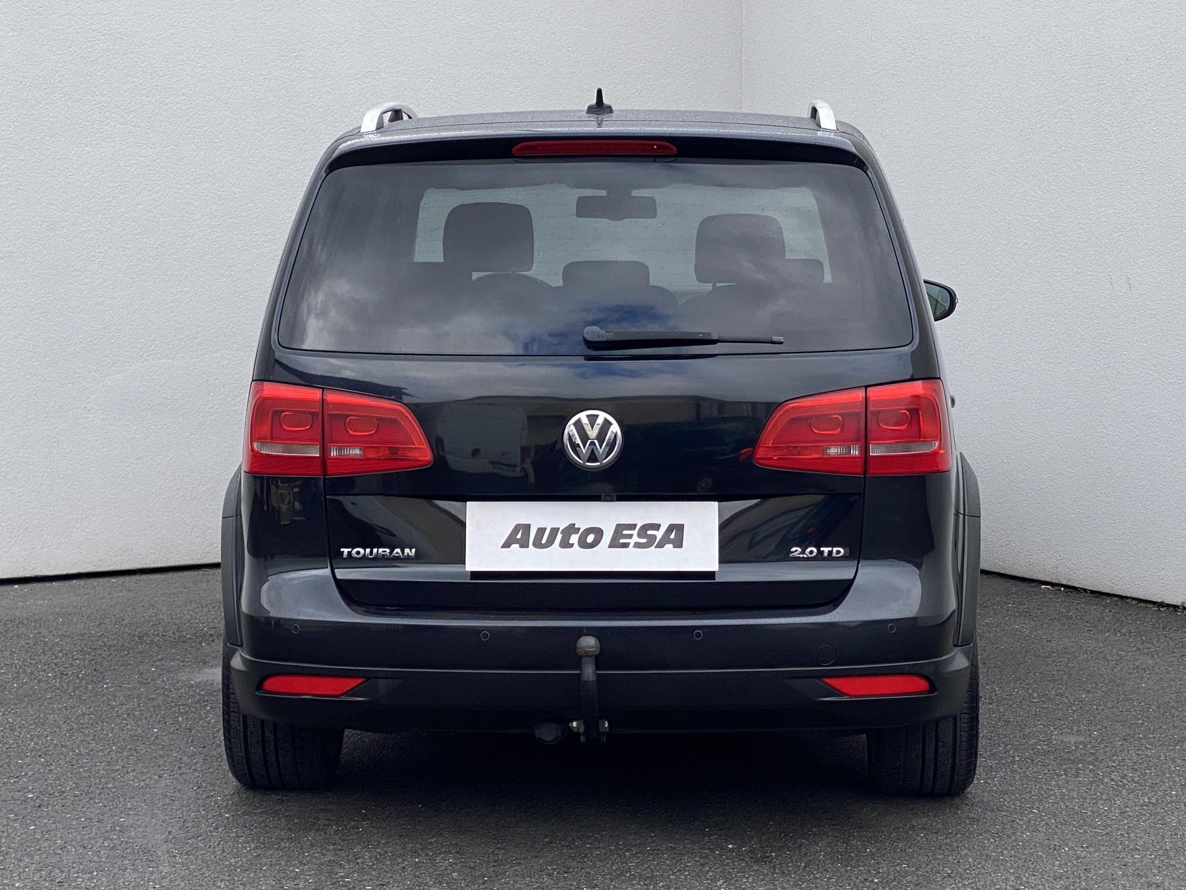 Volkswagen Touran, 2013 - pohled č. 5