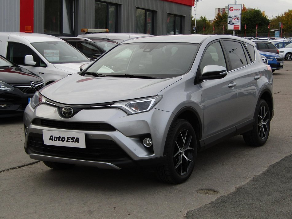 Toyota RAV4 2.0D4D 