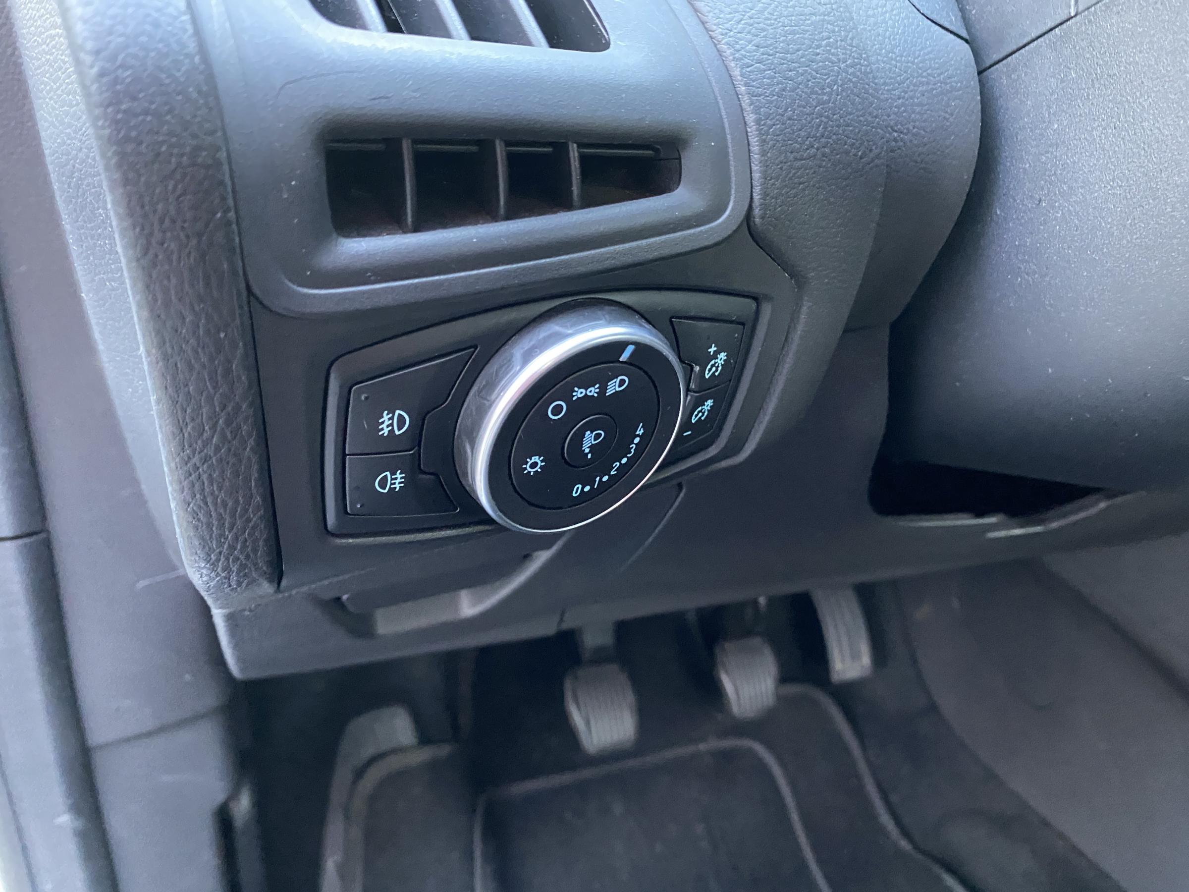 Ford Focus, 2016 - pohled č. 15